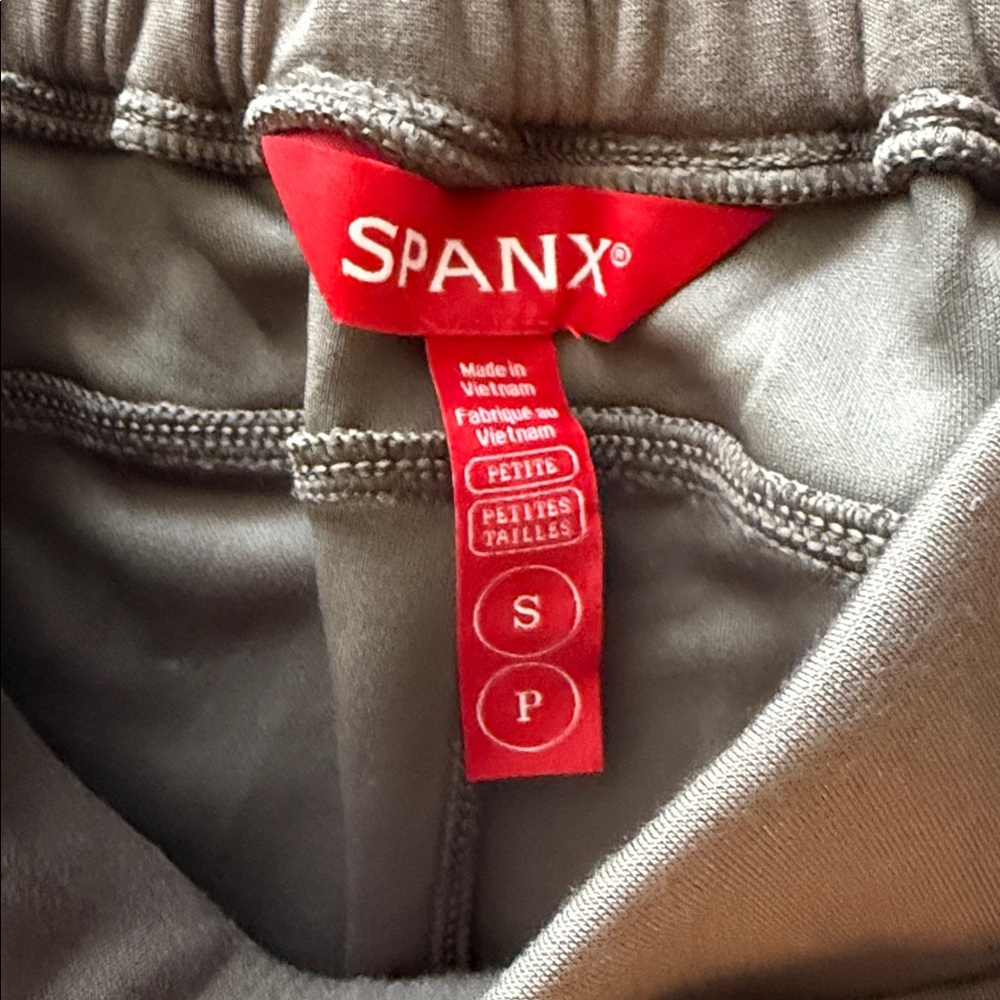 SPANX Air Essentials slim straight pant - Picture 3 of 5